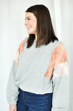 Load image into Gallery viewer, Patchwork Pullover